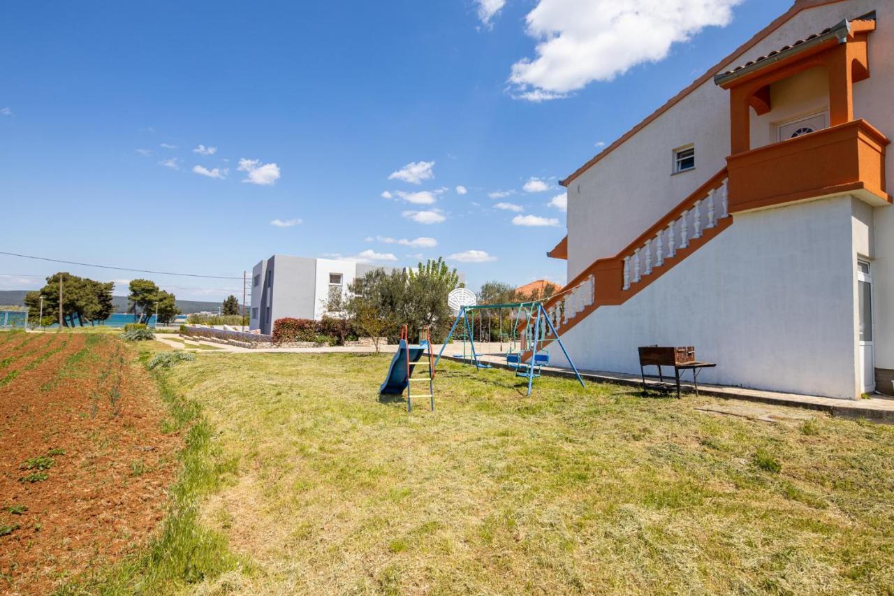 Apartment Pasman 8274A Exterior photo