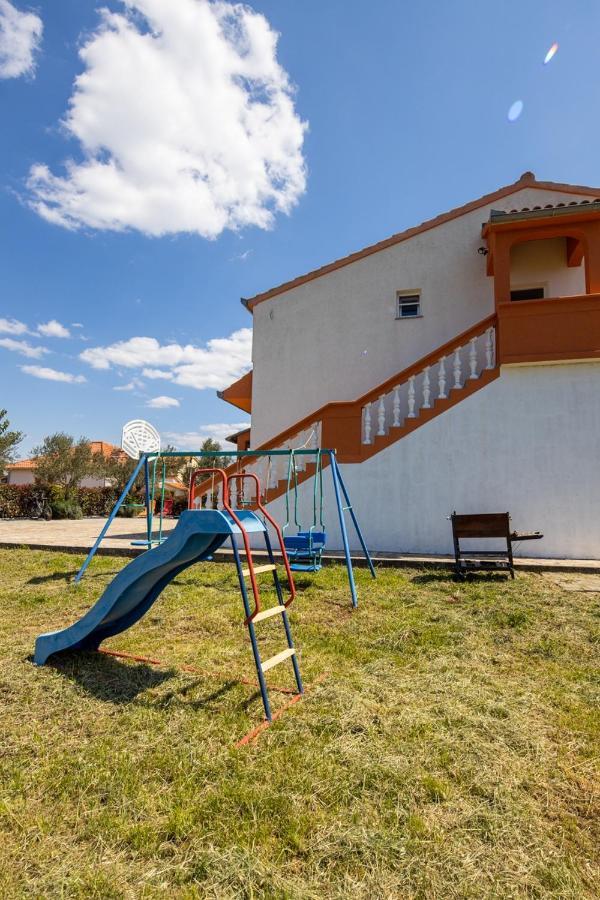 Apartment Pasman 8274A Exterior photo