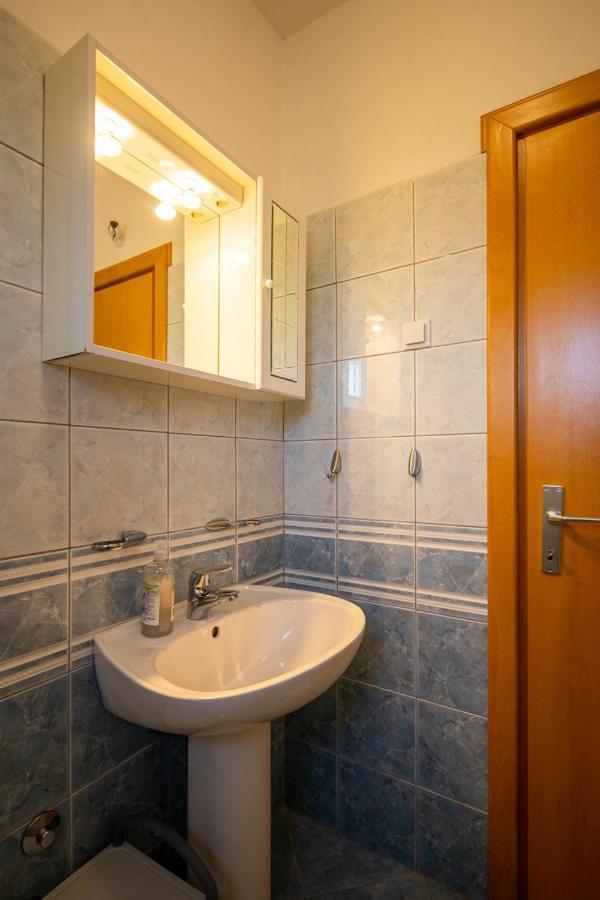 Apartment Pasman 8274A Exterior photo
